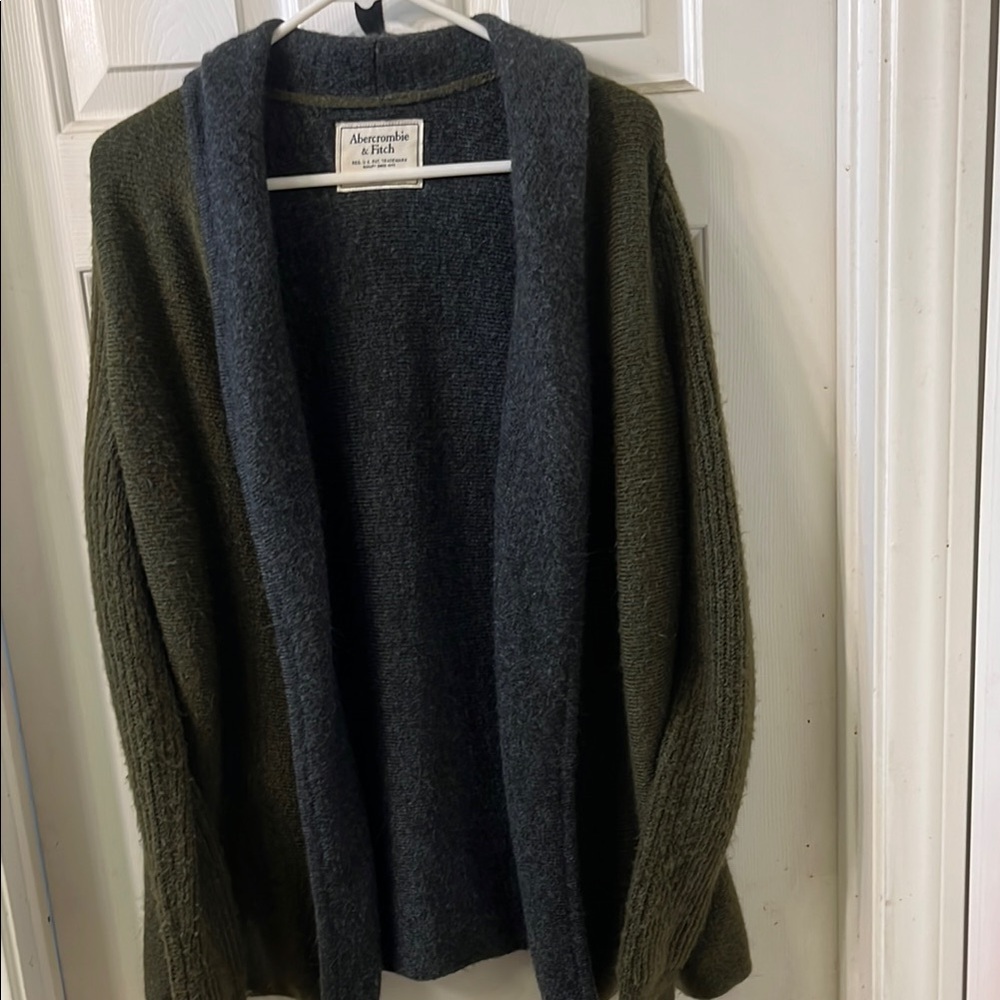 Abercrombie & Fitch Olive Green Cardigan